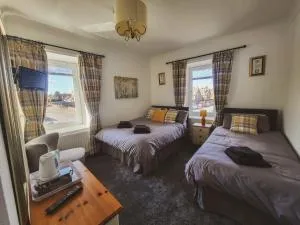 THE EARN HOTEL - Abernethy