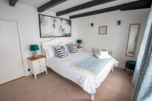 Whitby Boutique - Mast Cottage
