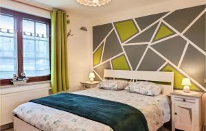 Nice Home In Somme-Leuze With Wifi