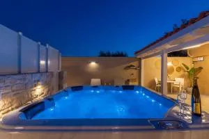 Konstantinos luxury suite - Koutsourás