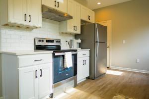 Like New - Bully City - Mid Century Bungalow