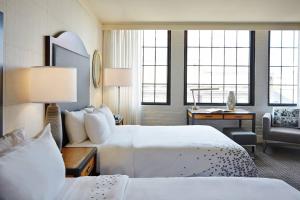 Renaissance New Orleans Arts Warehouse District Hotel