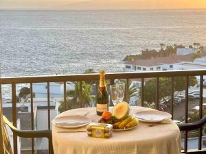 Sunset Seaview La Arena