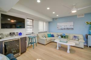 Atlantic City Condo with Community Pool!