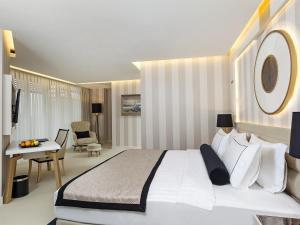 Deluxe Suite room in Ramada Hotel & Suites by Wyndham Istanbul- Sisli