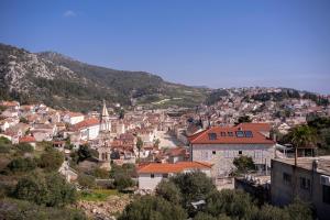 Longin Apartments - ZF Hvar