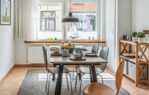 2 Bedroom Lovely Home In Tönning