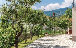 Amazing Apartment In Icici With Wifi