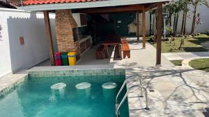 Chez Marguera em Juquehy - Luxo com muito espaço, conforto e lazer - incluso roupas de cama e banho, diarista, serviço praia, piscina aquecida, maquina gelo, cervejeira, karaoke - PET friendly