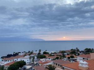 Sunset Seaview La Arena