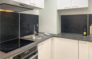 1 Bedroom Nice Apartment In Westende