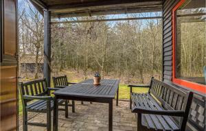 Stunning Home In Aulum With Wifi