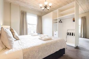 Hobart CBD Premium Apartment, 3 mins to waterfront