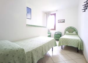 Santa Teresa Sea View apartment - Private Parking & WiFi