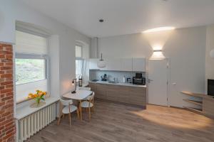 Freedom Avenue Apartment by Polo apartments