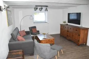 Ferienwohnung-Naurath - Zemmer