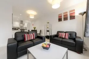 Roomspace Serviced Apartments - Nouvelle House - Morden