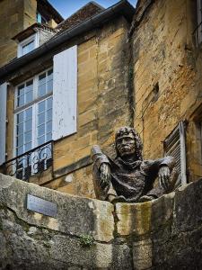 Maisons de vacances Grand Gite La Salamandre Proche Sarlat de 1 a 10 personnes : photos des chambres