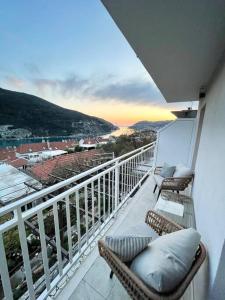 Beautiful apartment with balcony & sea view