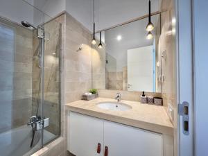 Chic Town House with mountain views - La Cala Golf