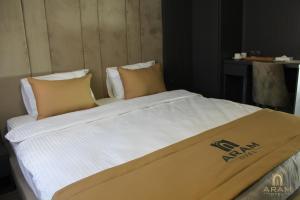 Aram Otel Business & Luxury