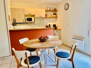 Appartements Le Briantais : photos des chambres