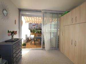 Charmant Studio Cabine avec Jardin - Proche Plage et Commerces - Parking Sécurisé - FR-1-307-118