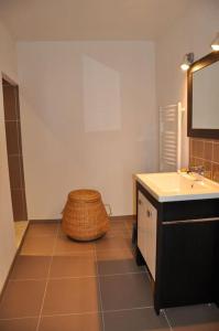 Maisons de vacances La Grande Maison Rouge : photos des chambres