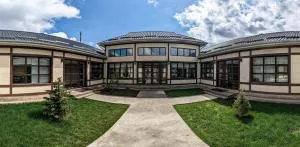 Happy Flower Guesthouse - Baytyk