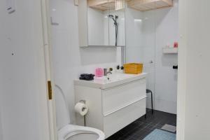 3h,k,p - Keskellä Tamperetta kaunis parvekkeellinen uusittu kolmio