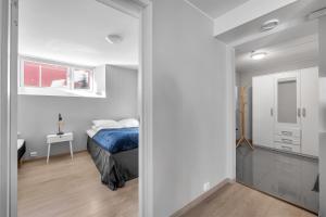 ARCTIC HOMES - The Aurora Retreat