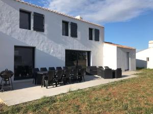 Maisons de vacances Maison de 200 m2, recente a Noirmoutier en ile : photos des chambres