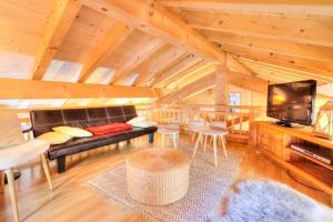 Anna - Chalet - BO Immobilier- Châtel -Reduced prices on ski passes Châtel & Portes du Soleil