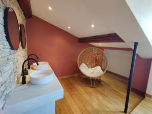 Maisons d'hotes Chambres d'hotes - Bed and Breakfast Les Palmiers : photos des chambres