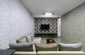 Vila Keluarga Syariah Mawar 82, Dago Resort 4BR dengan Privat Pool BBQ dan Rooftop