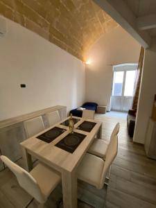 Central Blu House Gallipoli