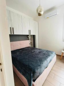 Rosys apartment