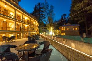 Holiday Home International -Vivaan Stays