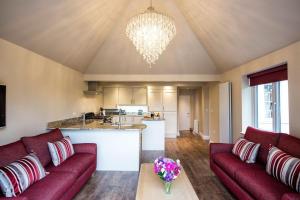 River Cottage, Keswick luxurious cottage with garden overlooking the River Greta