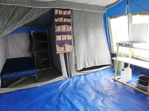 Campings Camping La Chapelle : photos des chambres