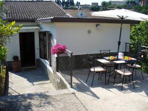 Tra Monte di Portofino-S.Margherita 010054-LT-0406