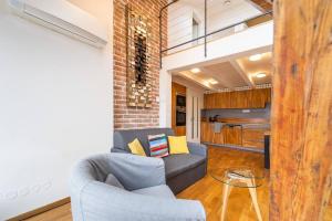 Luxusní byt s terasou v centru