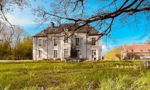 Charnay Plaisance, piscine, les chambres du chocolatier Daniel Mercier