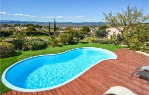 Maisons de vacances Beautiful Home In Barjac With Wifi : photos des chambres