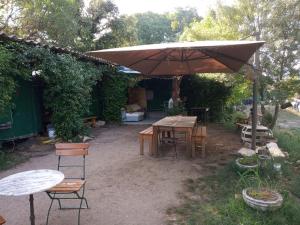 Campings Hebergements bohemes pleine nature : photos des chambres