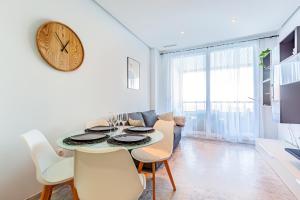 GEMELOS sea view apartment