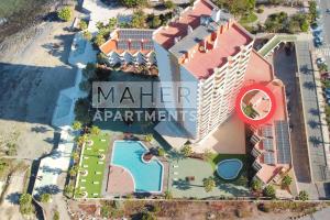 Cozy 1st sea line apartment in the quiet area