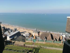 Appartements Appartement Trouville-sur-Mer vue mer imprenable : photos des chambres