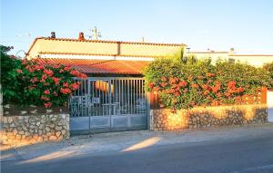 Stunning Home In Marina Di Lizzano