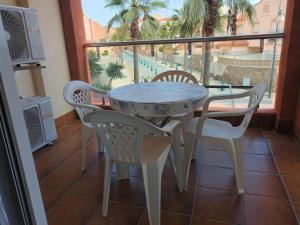 Altas Entinas Almerimar Two bedroom apartment with parking, Wi-Fi and Pool